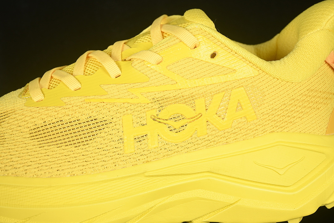 Chanel [1168716-ENL]-[CHALLENGER 8 HIGH-TOP RUNNING SHOES YELLOW/YELLOW]-[MAN:40-45] - Image 8