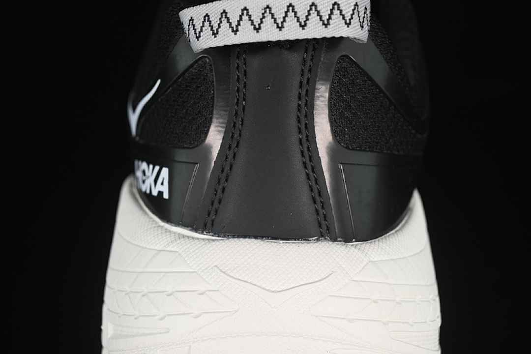 Hoka [1141572 BKCS]-[HOKA MAFATE THREE 2 WHITE/BLACK/GREY]-[WOMAN:36-39]-[MAN:40-45] - Image 7