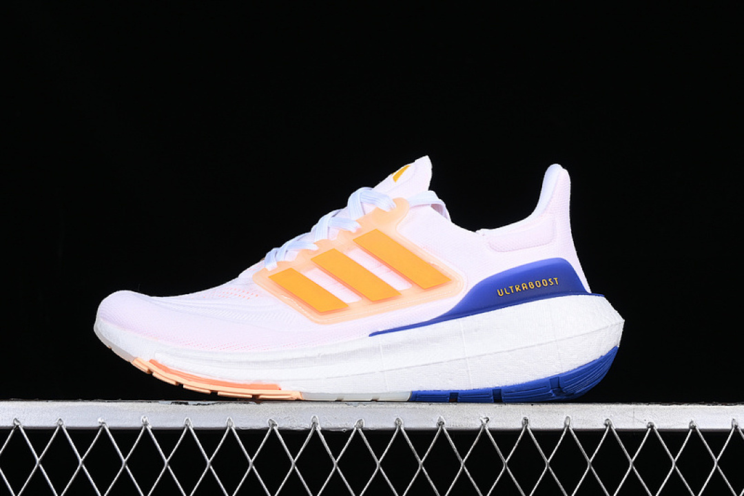 Adidas [HQ6352]-[ADIDAS ULTRABOOST LIGHT CLOUD WHITE/SOLAR GOLD/LUCID BLUE]-[WOMAN:36-39]-[MAN:40-45], photo 1