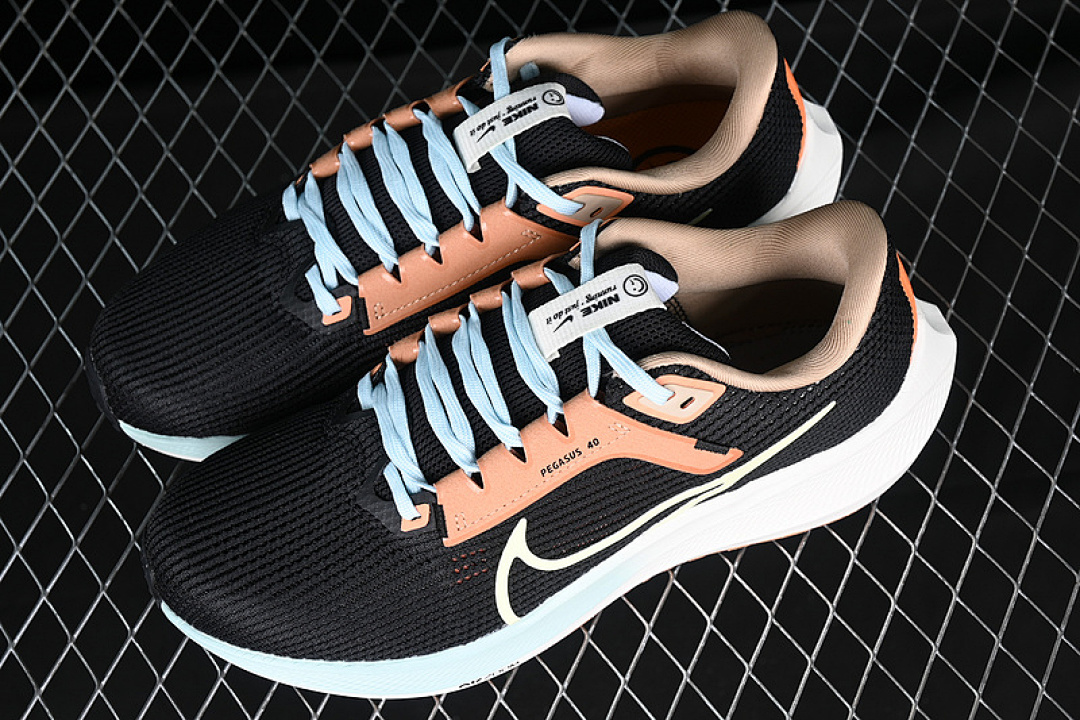 Nike [FQ6852-081]-[AIR ZOOM PEGASUS 40 WHITE/BLACK/YELLOW/ORANGE]-[MAN:39-46] - Image 11