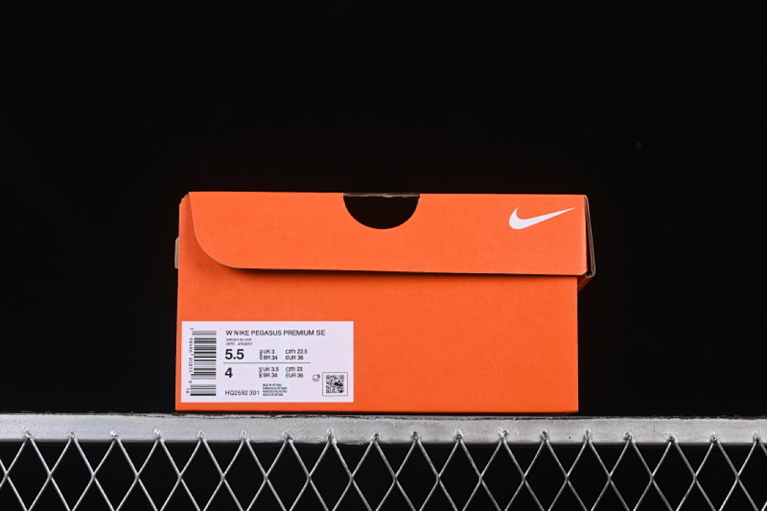 Nike [HQ2592-301]-[PEGASUS PREMIUM BARELY GREEN/BRIGHT CRIMSON/METALLIC SILVER]-[UNISEX:35.5-46] - Image 12