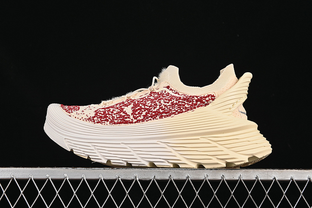 Hoka [1169090 CRM]-[HOKA ONE RESTORE RED/BEIGE]-[WOMAN:36-39]-[MAN:40-45] - Image 2