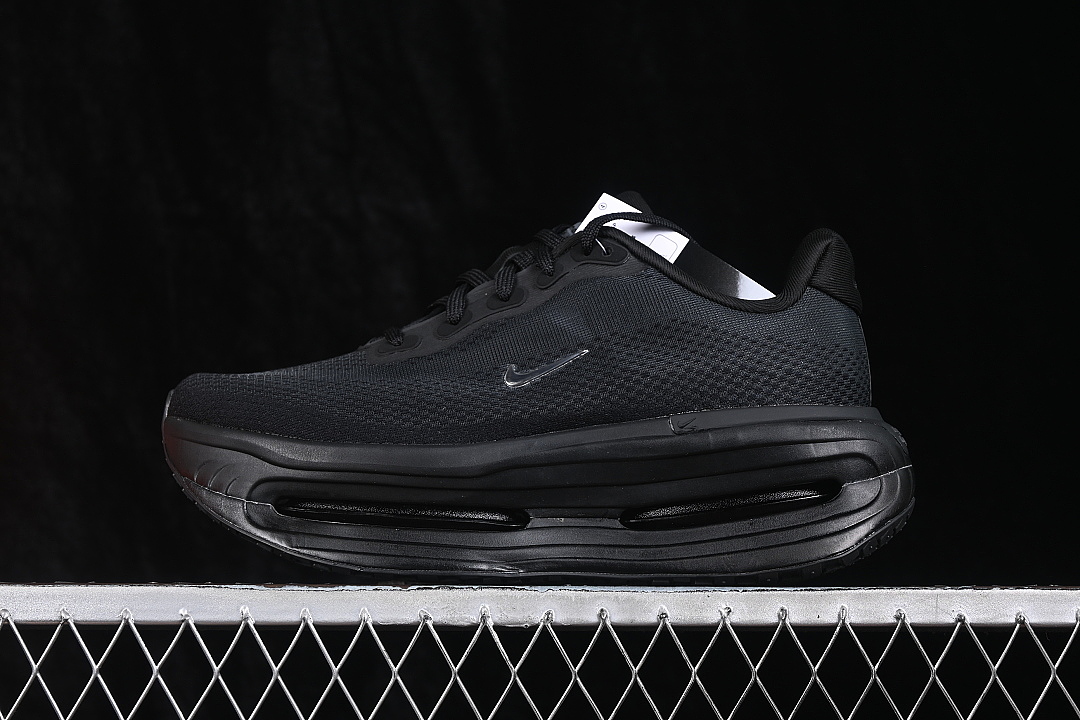 Nike [IQ0627-001]-[VOMERO PREMIUM SP BLACK/BLACK/WHITE]-[WOMAN:36-39]-[MAN:40-45] - Image 2