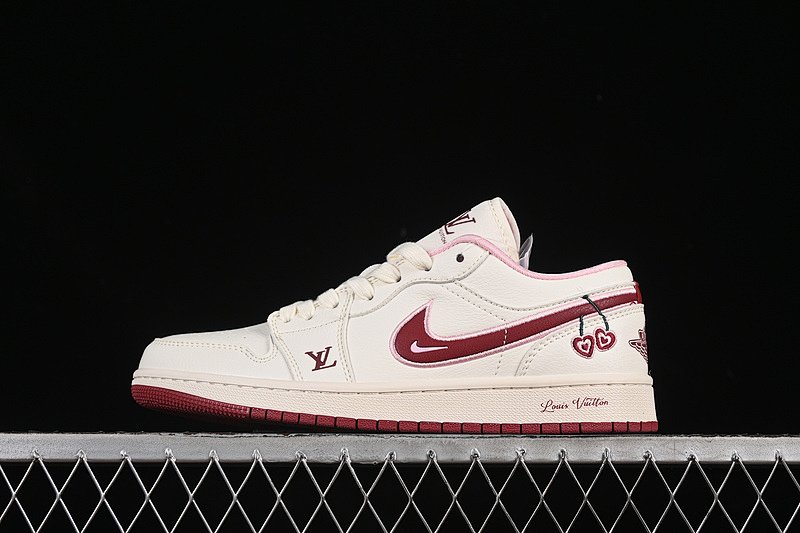 Jordan AIR Jordan 1 LOW WHITE/RED · XX3168-520, photo 1