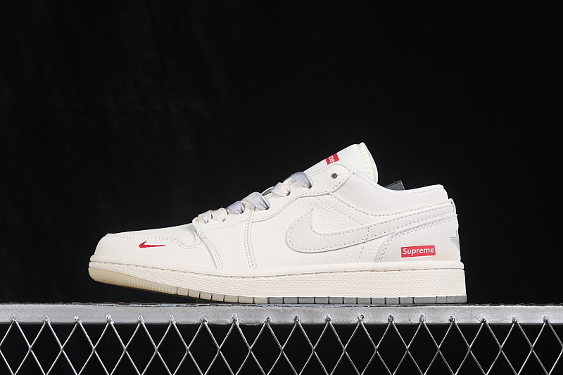 Nike SB DUNK LOW WHITE/WHITE/WHITE · XX3168-175, photo 1
