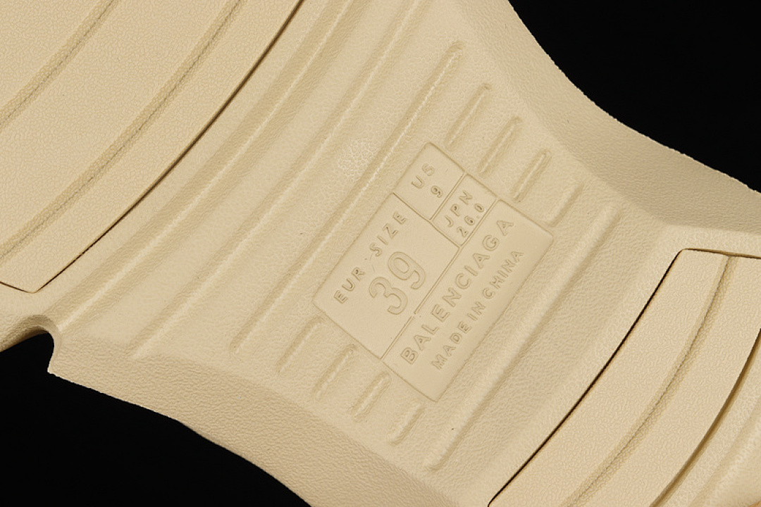 Balenciaga [BA*LEN*CIAGA MOLD THONG SANDALS LIGHT KHAKI/LIGHT KHAKI]-[WOMAN:36-39]-[MAN:40-44] - Image 2