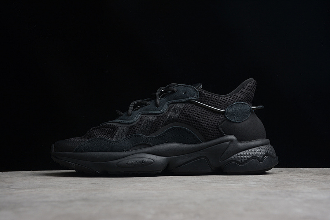 OZWEEGO BLACK CARBON BLACK/BLACK/BLACK · EE6999, photo 1