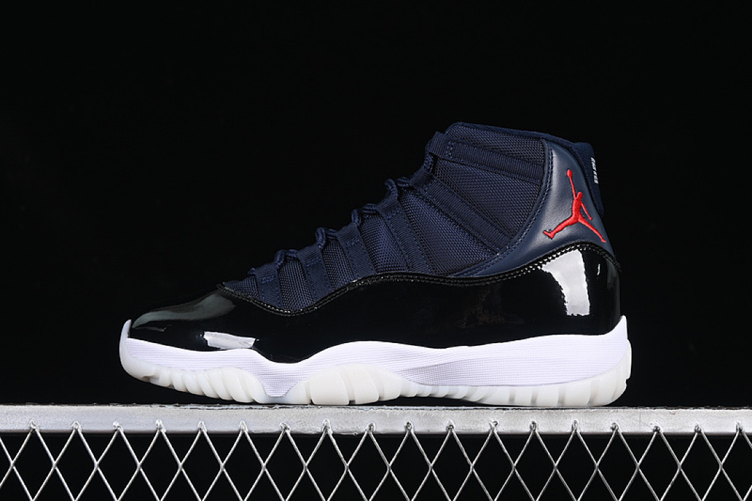 Jordan [CT8012-406]-[AIR JORDAN 11 RETRO WHITE/BLUE/BLACK/RED]-[MAN:40-48.5], photo 1