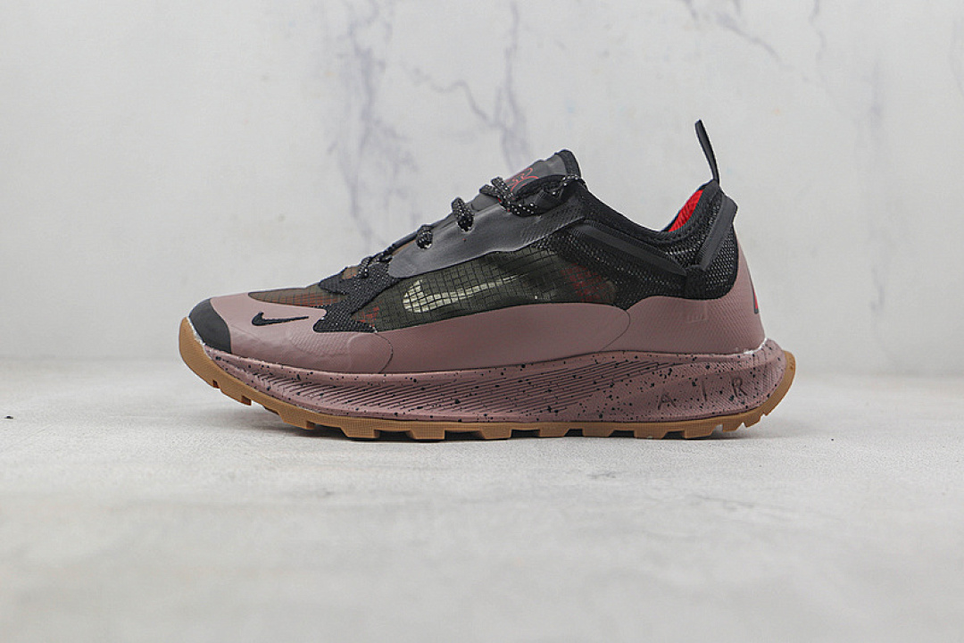 Purple [ACG MOUNTAIN FLY LOW GTX SE BLACK/RED/PURPLE]-[WOMAN:36-39]-[MAN:40-45], photo 1