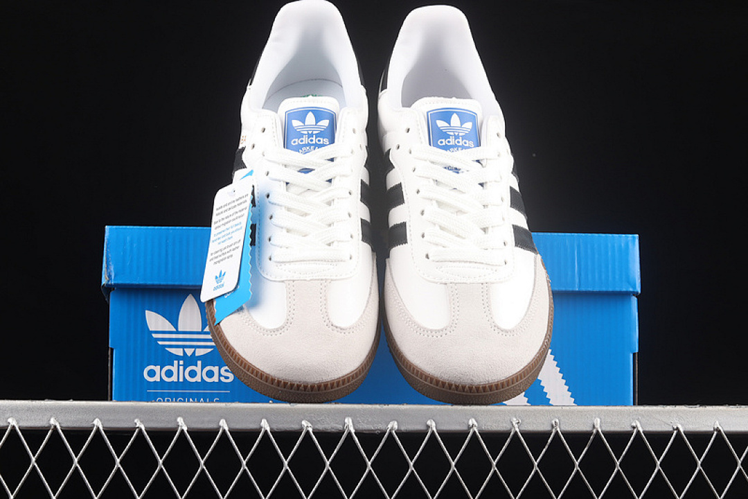 Adidas [FW2427]-[SAMBA VEGAN SHOES CLOUD WHITE/CORE BLACK/BLUE]-[MAN:39-45] - Image 13