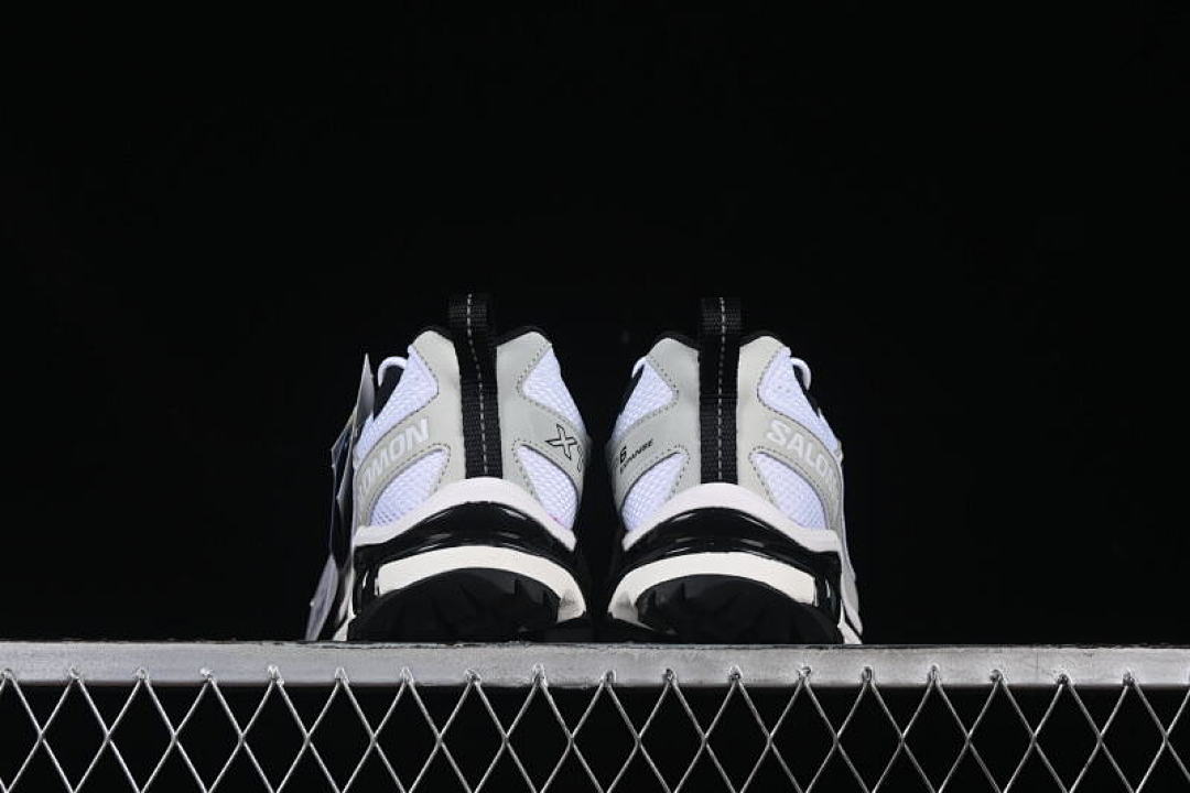 On Running [475731]-[XT-6 EXPANSE BLACK/LIGHT GRAY/WHITE]-[WOMAN:36-39]-[MAN:40-45] - Image 13
