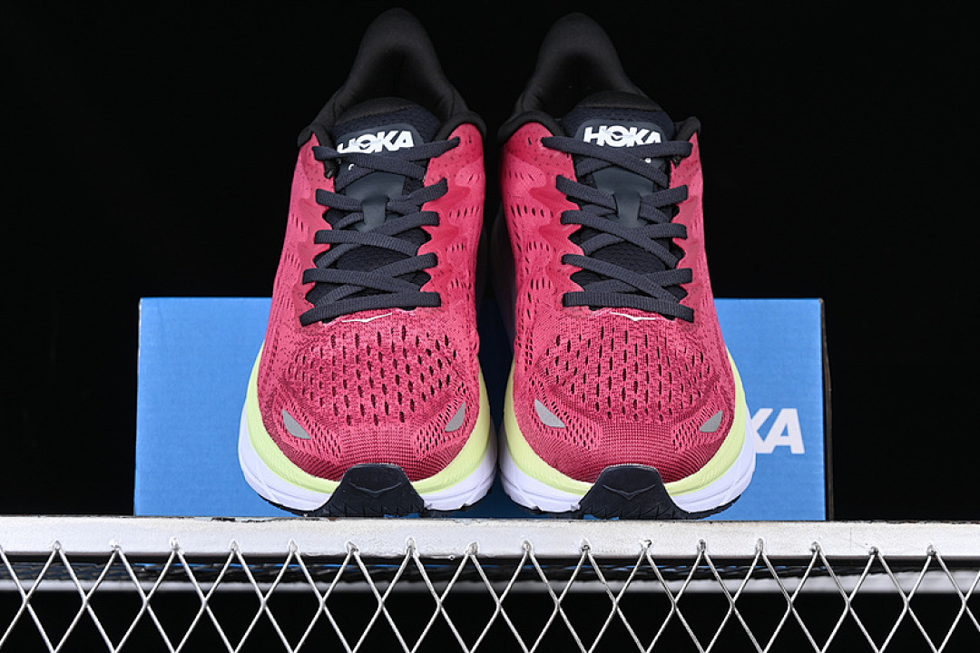 On Running [1119394 BGIR]-[HOKA ONE CLIFTON 8 BLACK/RED/WHITE]-[WOMAN:36-39]-[MAN:40-45] - Image 12