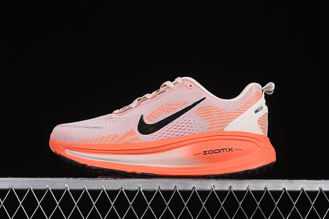 Nike [HM6804-600]-[AIR ZOOM VOMERO 18 ECHO PINK/BLACK/BRIGHT CRIMSON/CRIMSON BLISS/HYPER (ORANGE]) - Image 2