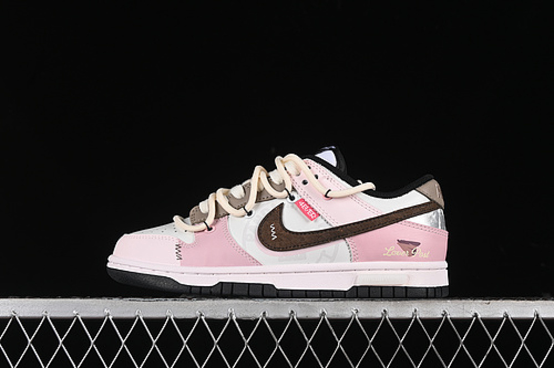 Unbranded [CW1590-100]-[DUNK LOW SB WHITE/BROWN/BLACK/PINK]-[WOMAN:35.5-40], photo 1