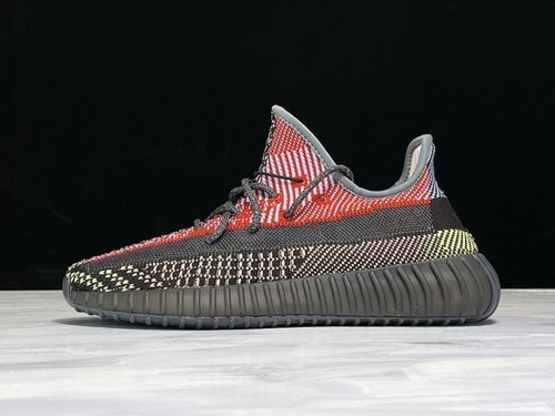 Adidas [FW5190]-[OWF YEEZY BOOST 350 V2 YECHEIL/YECHEIL NON-REFLECTIVE]-[UNISEX:36-49], photo 1