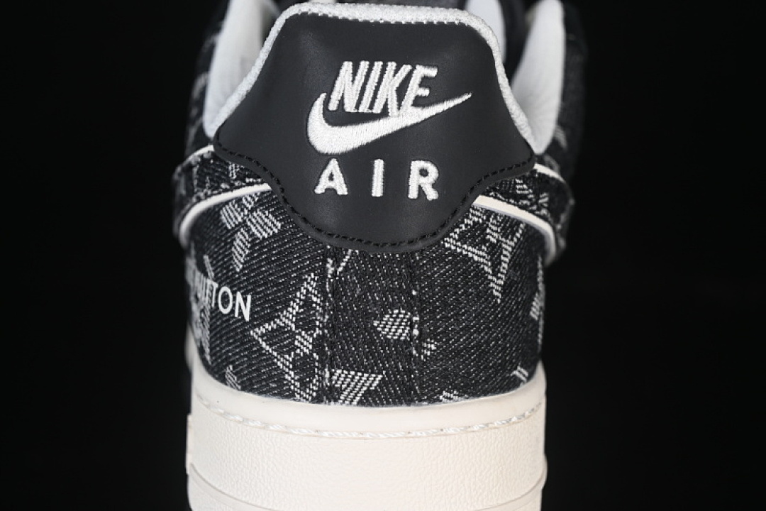 Nike [MZ9588-805]-[AIR FORCE 1 07 LOW LV WHITE/GREY/BLACK]-[WOMAN:36-39]-[MAN:40-45] - Image 7