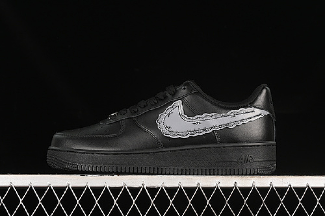 Nike Nike SKY HIGH FARM WORKWEAR KAWS AIR FORCE 1 07 LOW BLACK/GREY · CW2288-001, photo 1