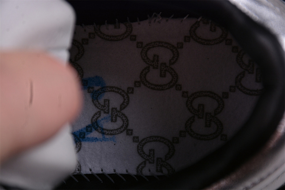 Gucci [GU*CCI 24SS BLACK/SILVER]-[WOMAN:35-39]-[MAN:40-45] - Image 4