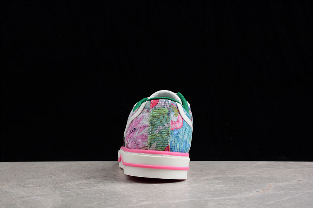 Gucci [687624-UTC10-5260]-[DISNEY X TENNIS 1977 PINK/PINK/PINK]-[WOMAN:35-39]-[MAN:40-44] - Image 13