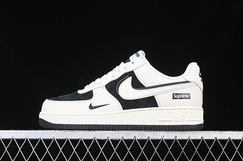 Nike Nike AIR FORCE 1 07 LOW SUPREME WHITE/BLACK · DF0188-019, photo 1