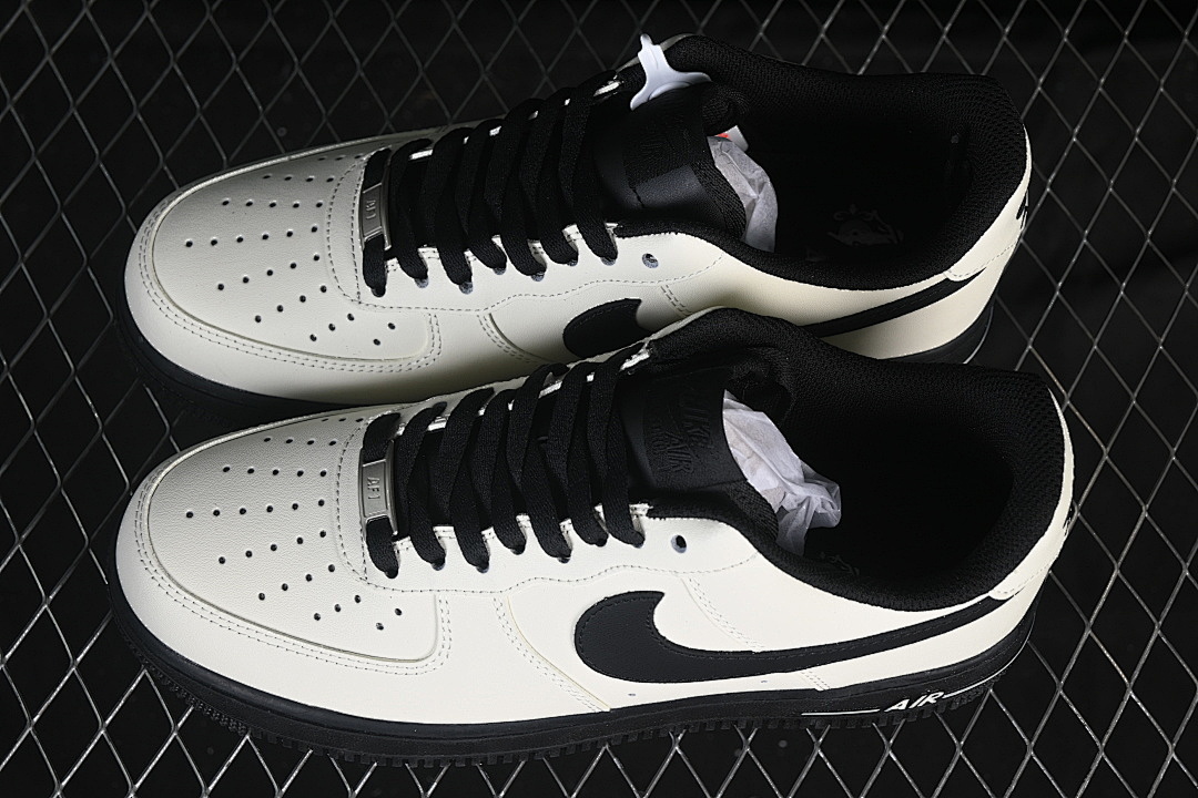 Nike [ZH0316-143]-[AIR FORCE 1 07 LOW CASUAL SNEAKERS BLACK/WHITE]-[WOMAN:36-39]-[MAN:40-45] - Image 10