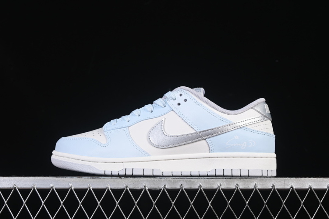 Nike SB DUNK LOW LOW-TOP CASUAL SNEAKERS BLUE/WHITE · GG0508-036, photo 1