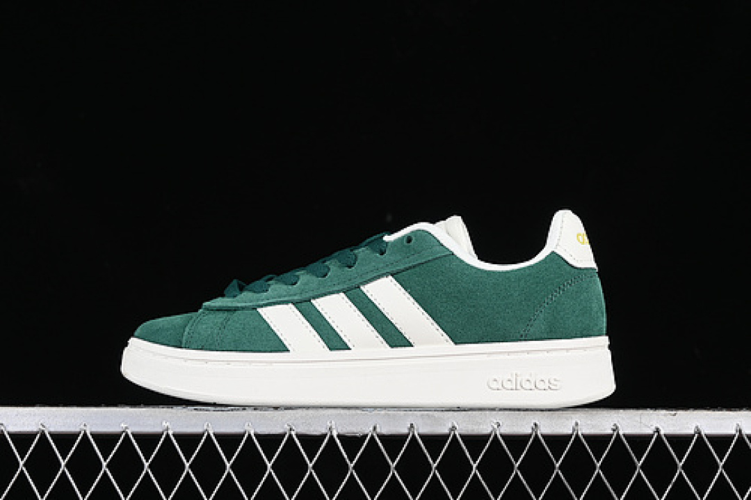 Unbranded [IH0851]-[COURTBEAT WHITE/GREEN]-[WOMAN:36-39]-[MAN:40-45], photo 1