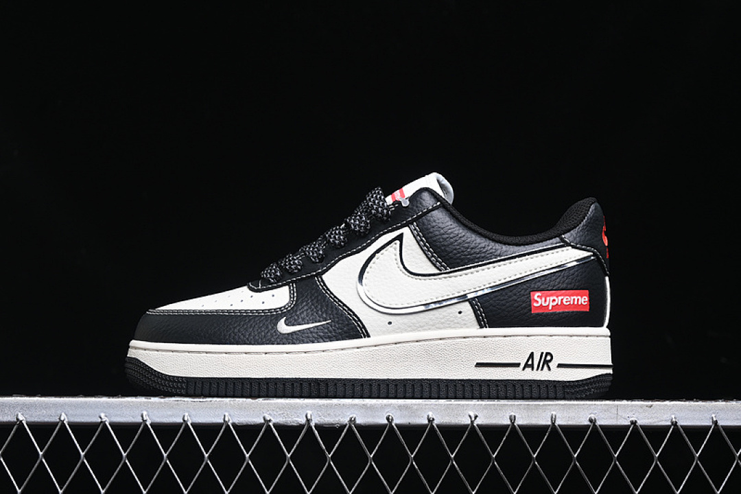 Nike [XZ6188-316]-[AIR FORCE 1 07 LOW SUPREME WHITE/BLACK/SILVER]-[WOMAN:36-39]-[MAN:40-45], photo 1