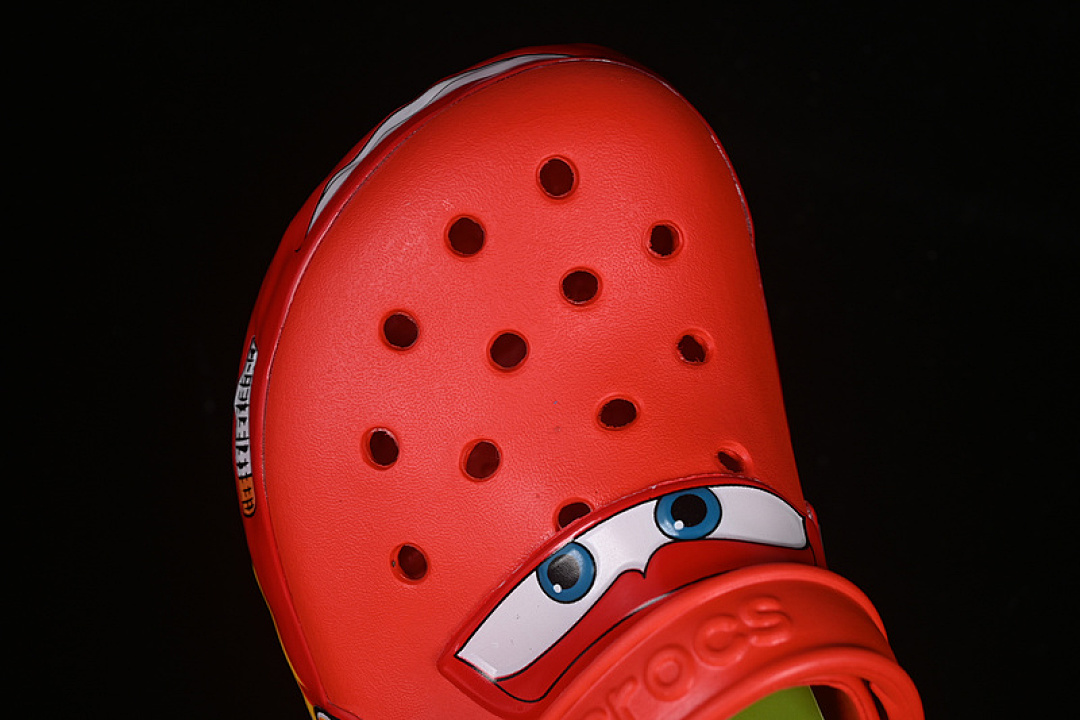 Crocs [CARS X CROCS CLASSIC CLOG RED]-[WOMAN:25-36] - Image 5