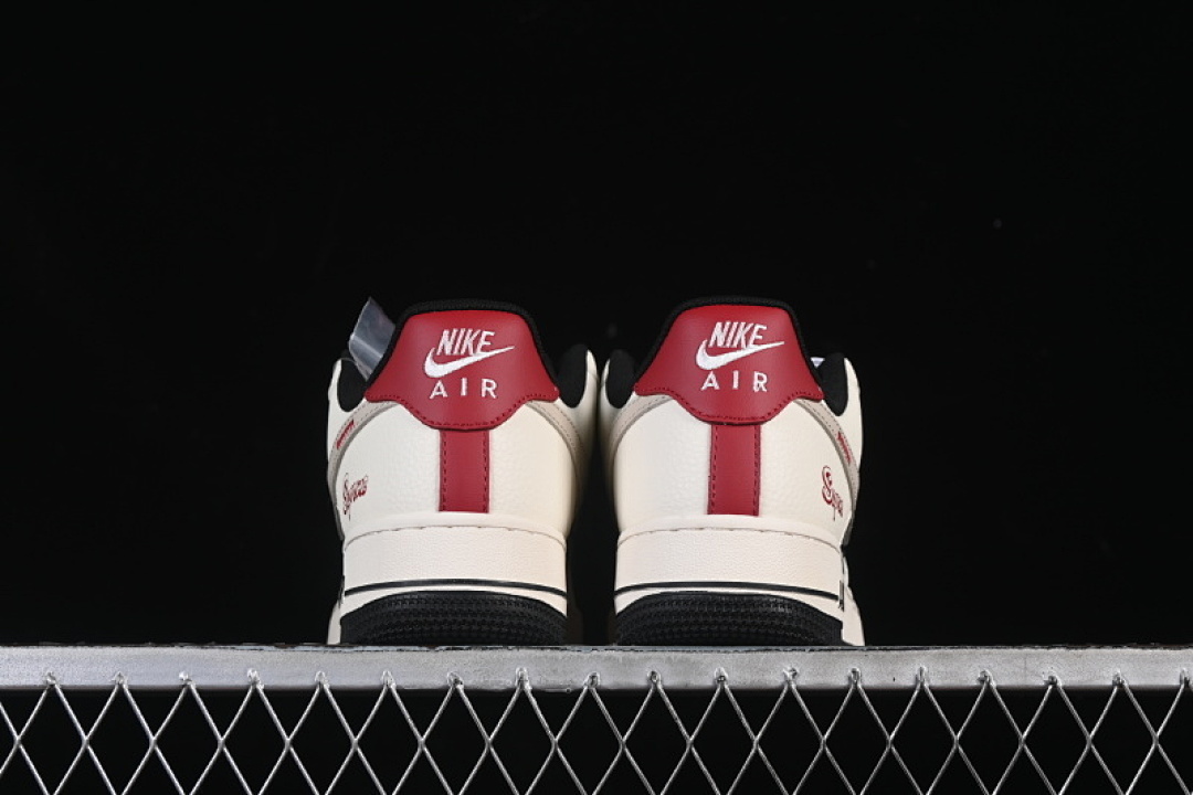 Nike [XD2588-610]-[AIR FORCE 1 07 LOW CASUAL SNEAKERS BLACK/WHITE/RED]-[WOMAN:36-39]-[MAN:40-45] - Image 13