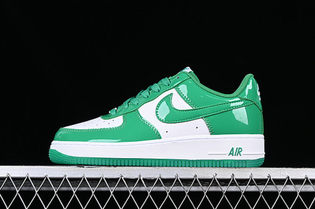 Nike [HP3656-511]-[AIR FORCE 1 07 LOW WHITE/GREEN]-[WOMAN:36-39]-[MAN:40-45], photo 1