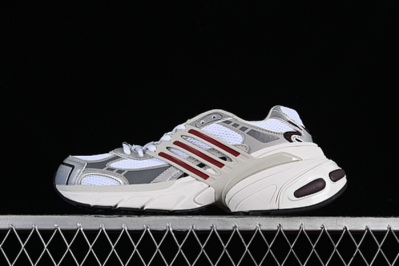 ADISTAR XLG WHITE/SILVER/BLACK/GREY · IH3382, photo 1