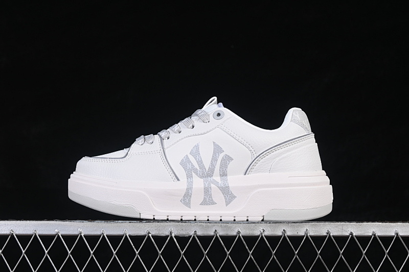 CHUNKY LINER DENIM MONOGRAM WHITE/WHITE · 3ASXM046N50GRL, photo 1
