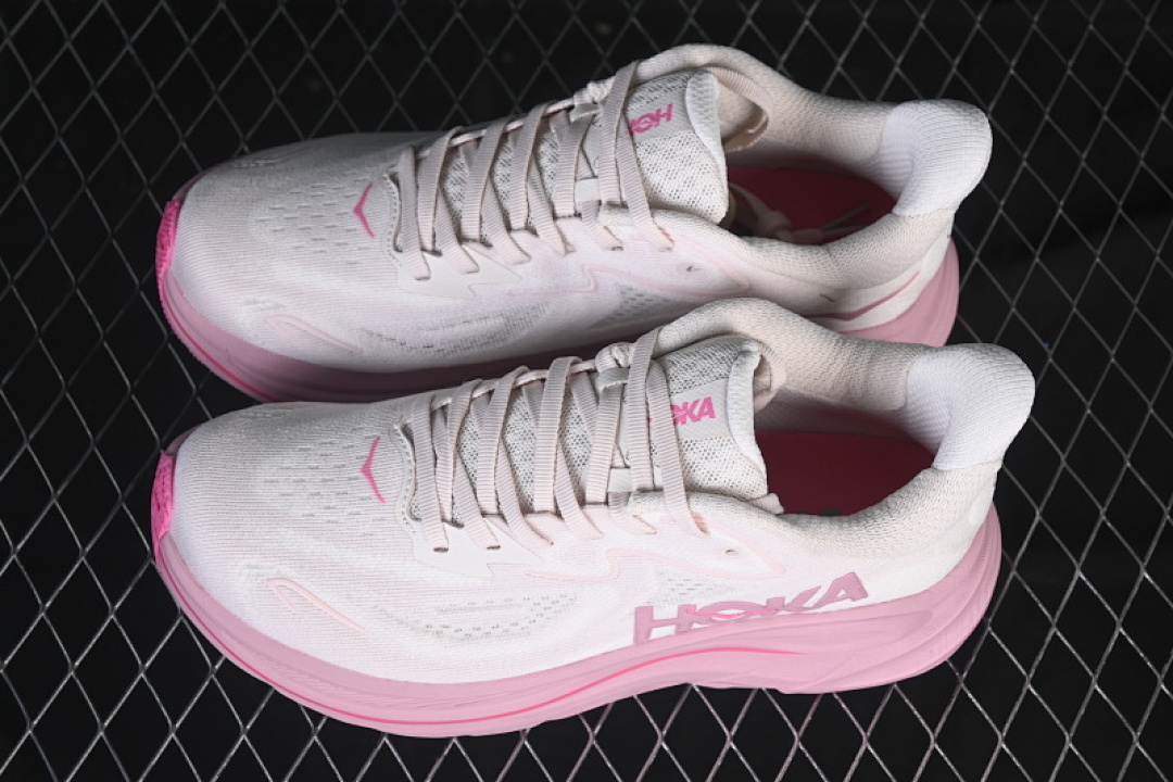 On Running [1162031 RMD]-[HOKA ONE CLIFTON 10 WHITE/PINK]-[WOMAN:36-40] - Image 10