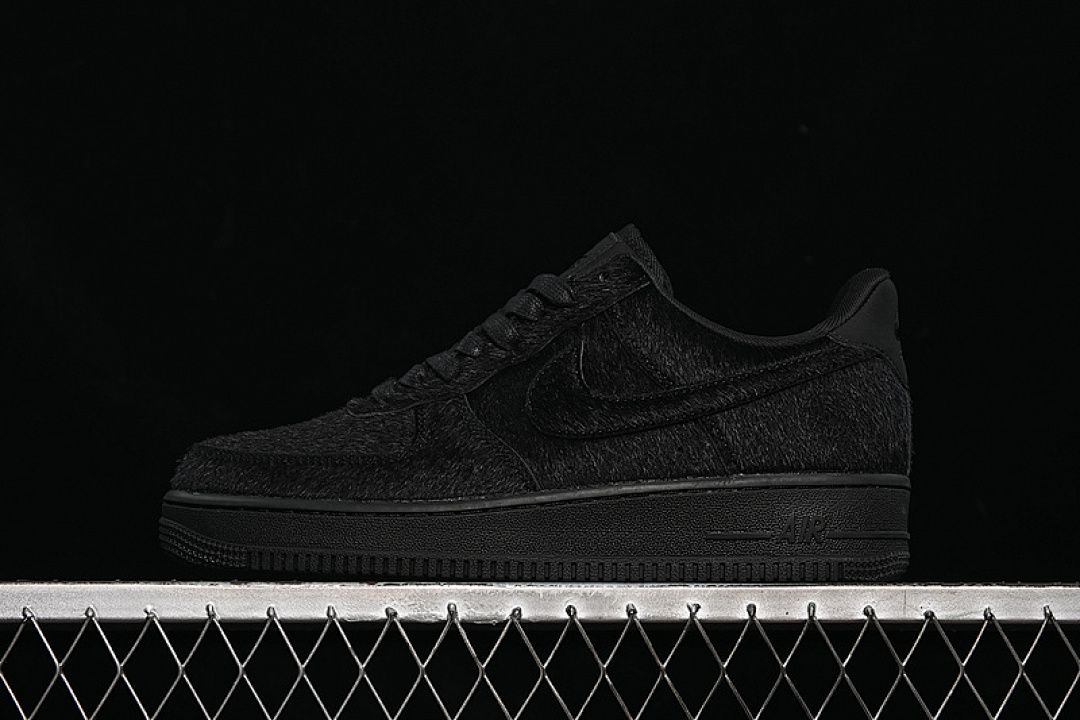 Nike [II7398-001]-[AIR FORCE 1 07 LOW BLACK]-[WOMAN:36-39]-[MAN:40-45] - Image 2