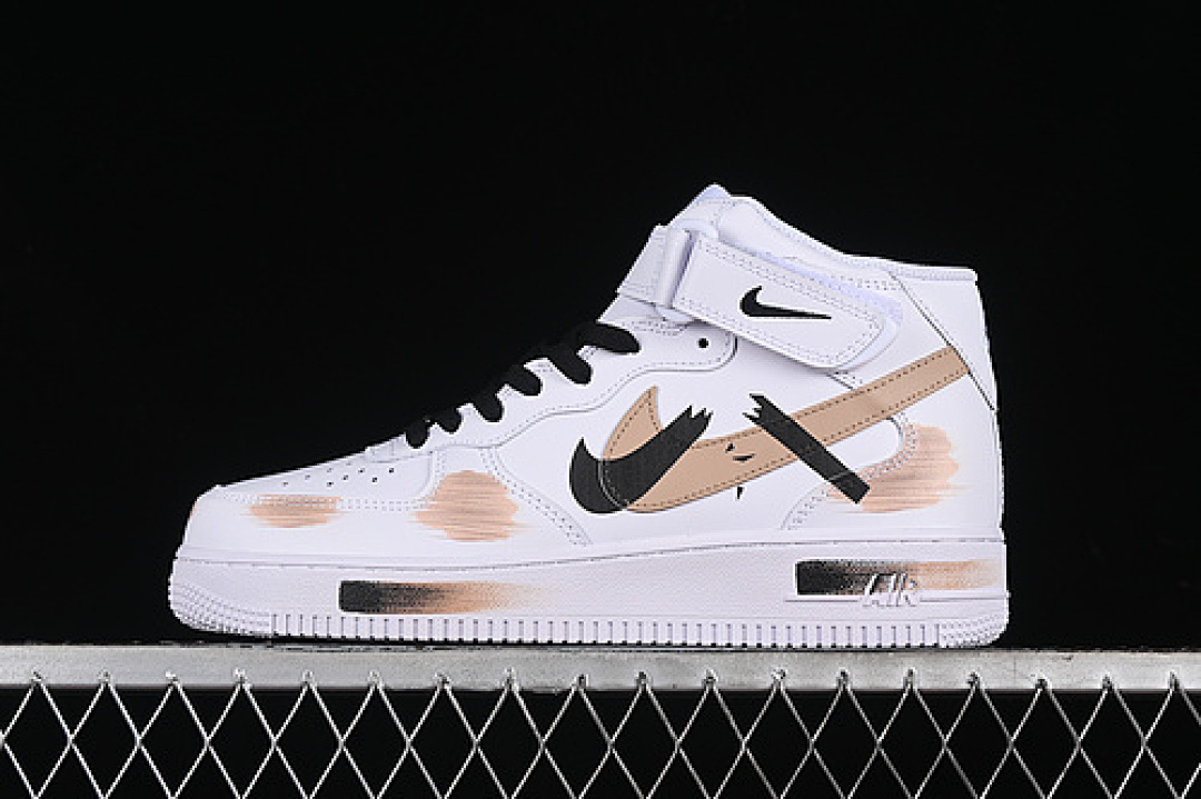 Nike Nike AIR FORCE 1 07 MID WHITE/BLACK/BROWN · CW2289-111, photo 1