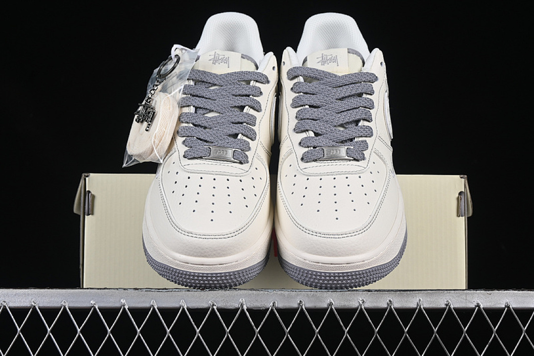 Nike [HH7518-041]-[AIR FORCE 1 07 LOW WHITE/GREY]-[WOMAN:36-39]-[MAN:40-45] - Image 13