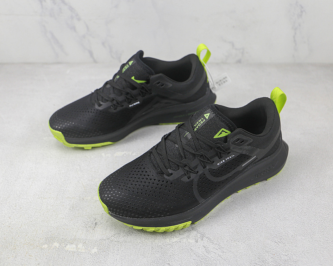 Nike [DJ6158-004]-[PEGASUS TRAIL 4 BLACK/BLACK/GREEN]-[MAN:40-45] - Image 4