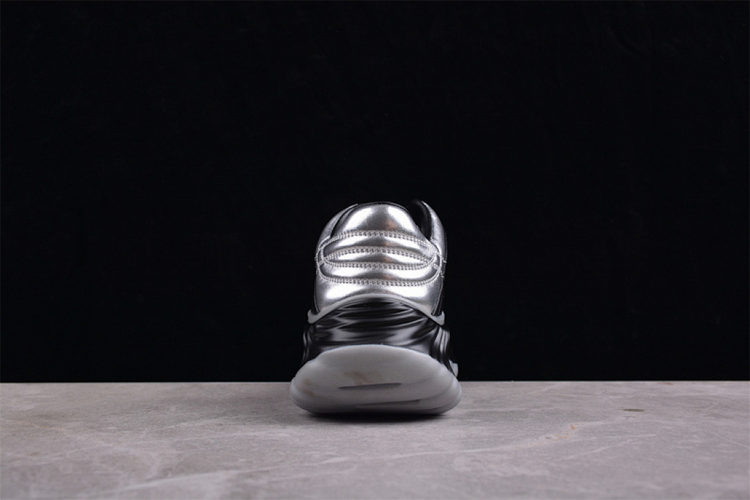 Gucci [GU*CCI 24SS BLACK/SILVER]-[WOMAN:35-39]-[MAN:40-45] - Image 9