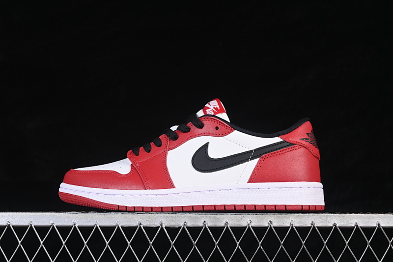 Jordan Jordan 1 RETRO LOW OG VARSITY RED/BLACK/SUMMIT WHITE · HQ6998-600, photo 1