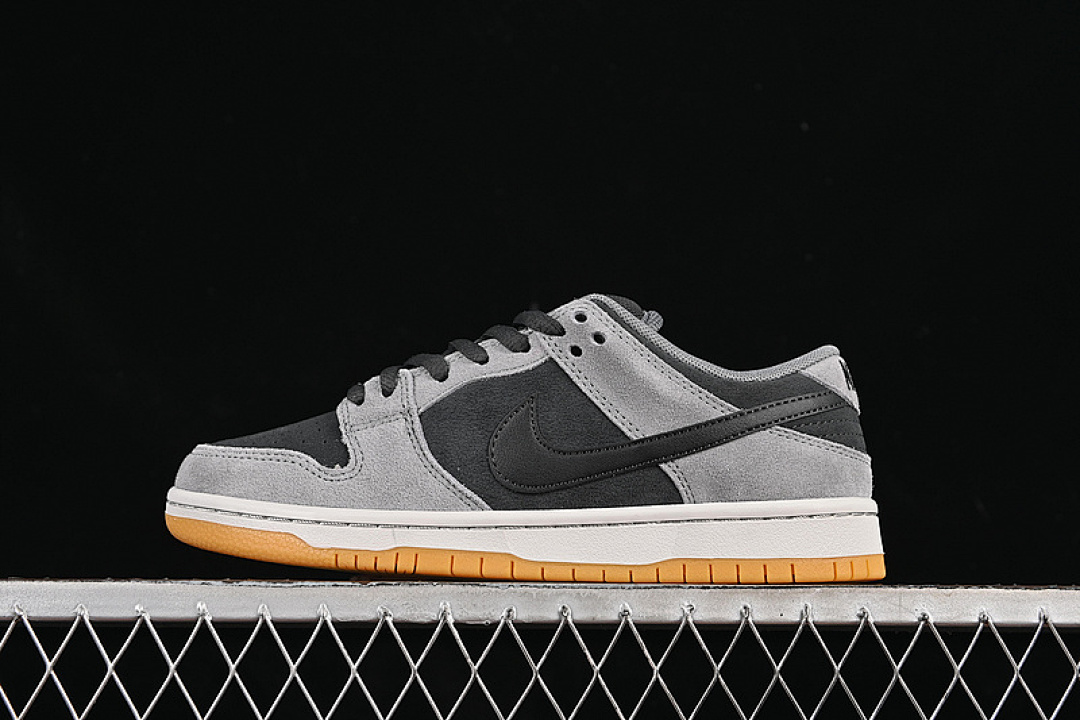 Unbranded [HF3063-001]-[SB DUNK LOW BLACK/GREY]-[WOMAN:36-39]-[MAN:40-46], photo 1