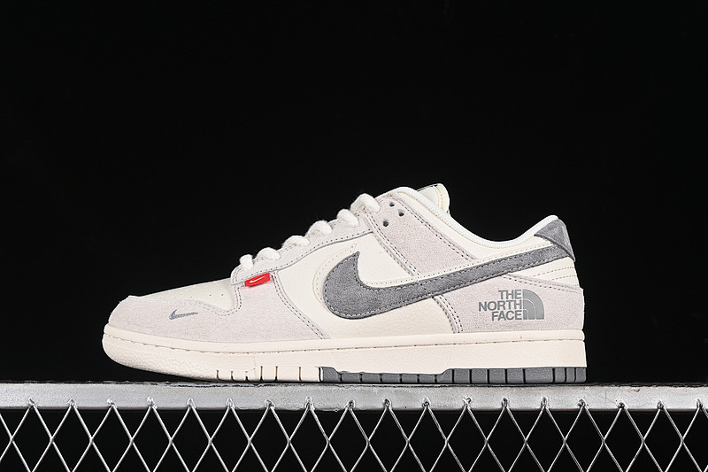 Nike SB DUNK LOW WHITE/GREY · SJ1089-009, photo 1