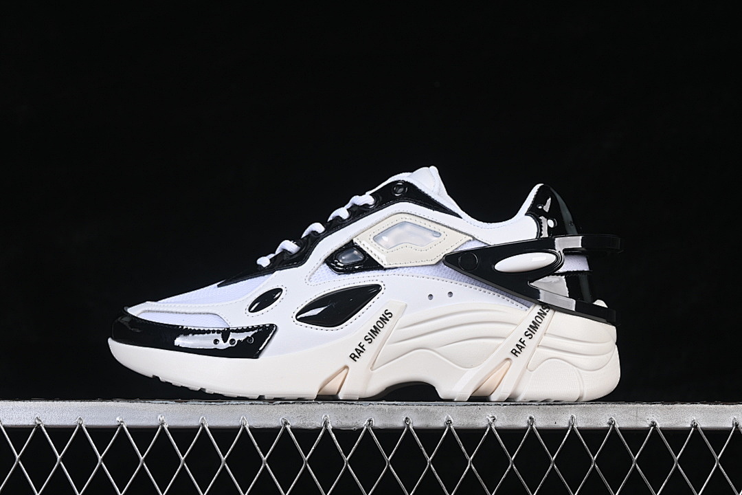 Unbranded [WHITE BLACK 3303]-[RAF SIMONS CYLON-21 WHITE/BLACK]-[WOMAN:36-39]-[MAN:40-45], photo 1