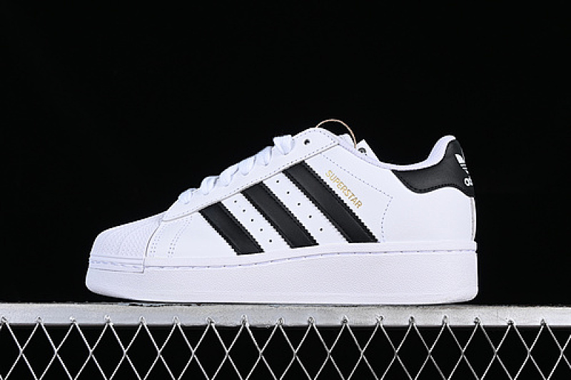 Adidas ORIGINALS SUPERSTAR XLG WHITE/BLACK · IF9995, photo 1