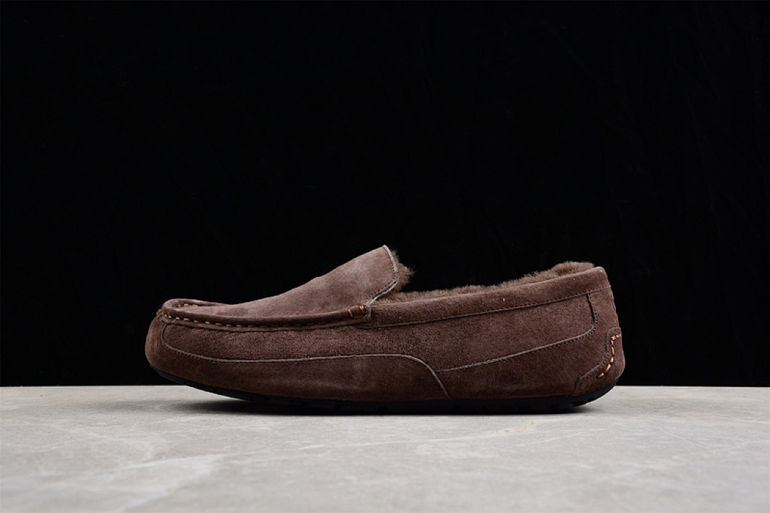 [U*G*G SLIP-ON PEAS SHOES BROWN/BROWN/BROWN]-[MAN:39-45], photo 1