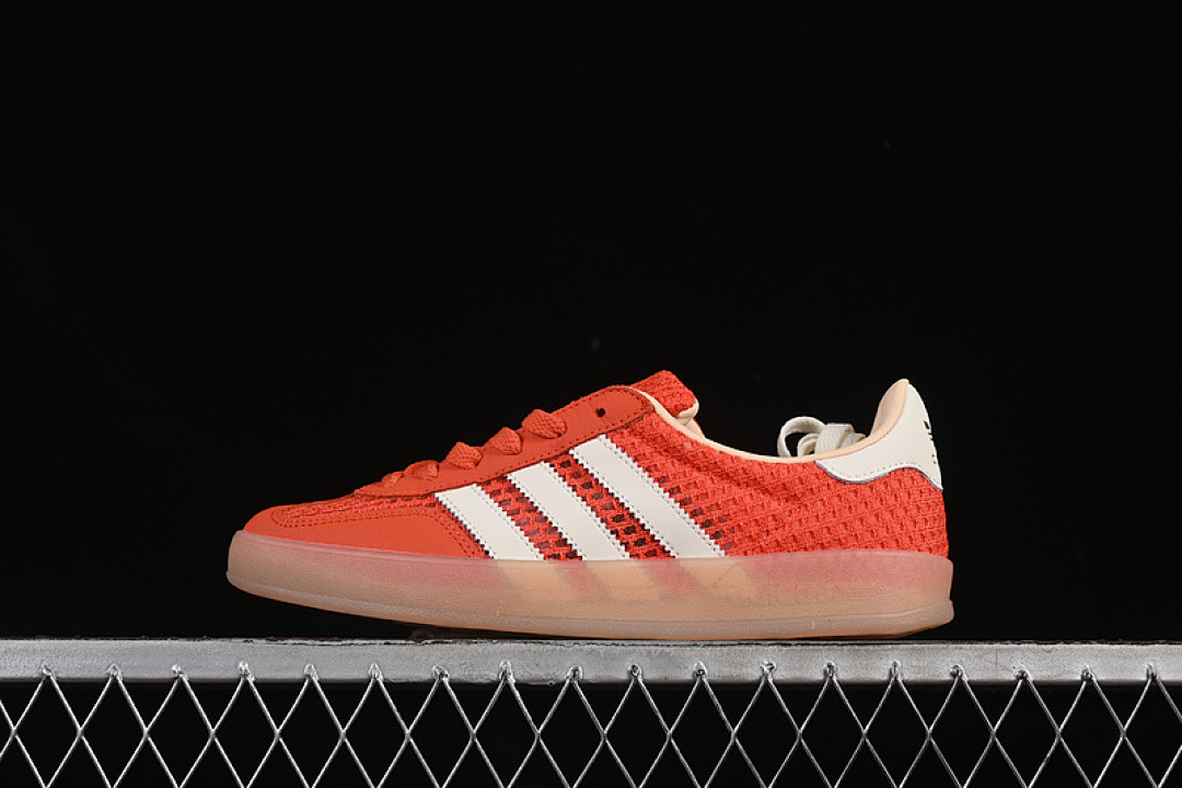 Unbranded [JI0713]-[ORIGINALS GAZELLE INDOOR WHITE/ORANGE]-[WOMAN:35-39]-[MAN:40-45], photo 1
