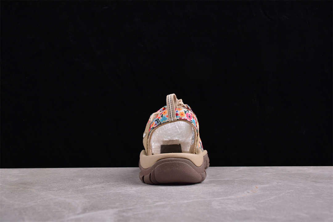Keen [KEEN UNEEK FLAT-M BROWN/MULTI-COLOR]-[WOMAN:35-40] - Image 9