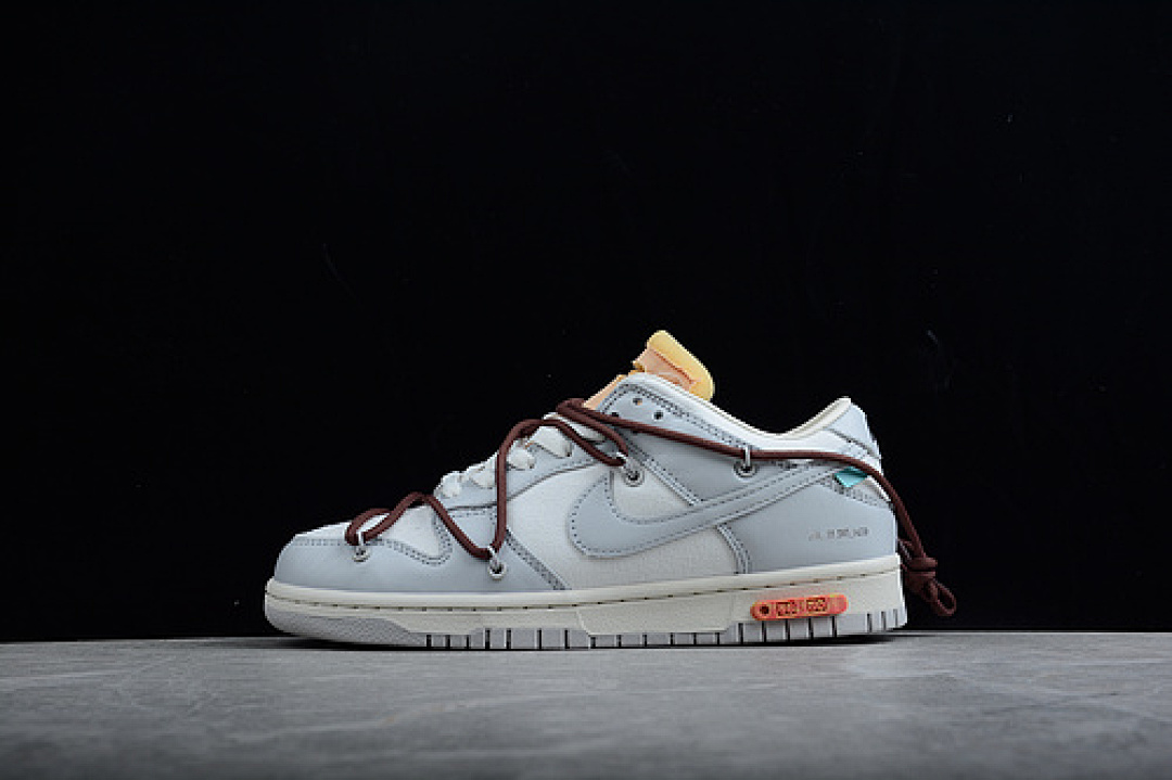 Off-White Nike OW X SB DUNK LOW LOT 46 OF 50 SAIL/NEUTRAL GREY/BROWN · DM1602-102, photo 1