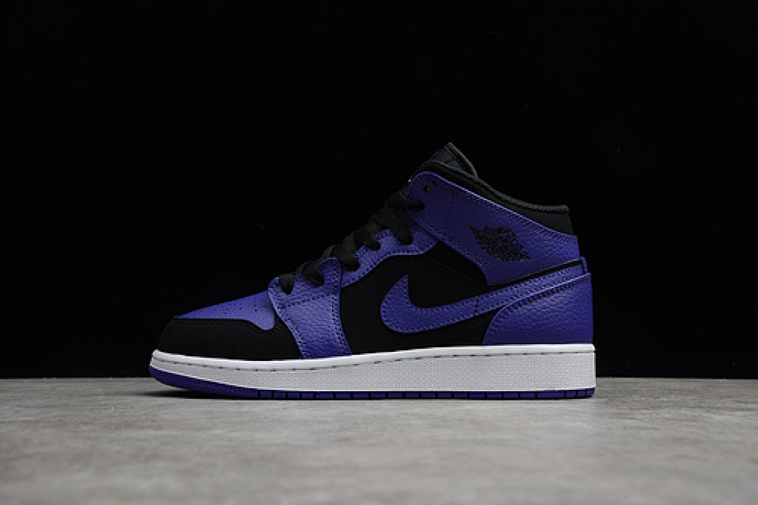 Jordan [554725-051]-[AIR JORDAN 1 MID BLACK/DARK CONCORD-WHITE]-[WOMAN:35.5-39], photo 1