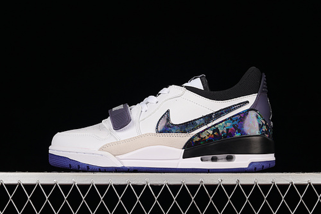 Jordan [Jordan LEGACY 312 LOW 25TH ANNIVERSARY WHITE/NAVY BLUE/BLACK · DV1719-100, photo 1